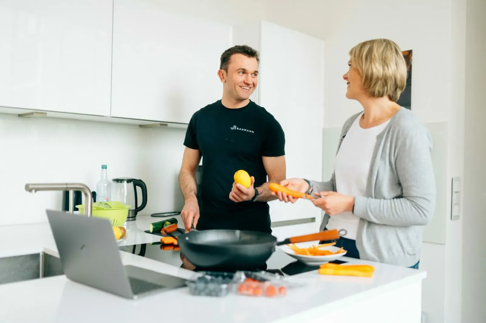 Bist du bereit, dein Wohlfühlgewicht gemeinsam mit Bahmann Coaching nachhaltig zu erreichen?