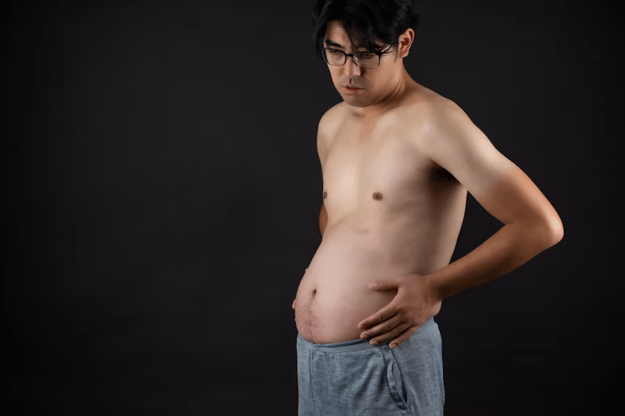 Fett wird im Bauch gespeichert.