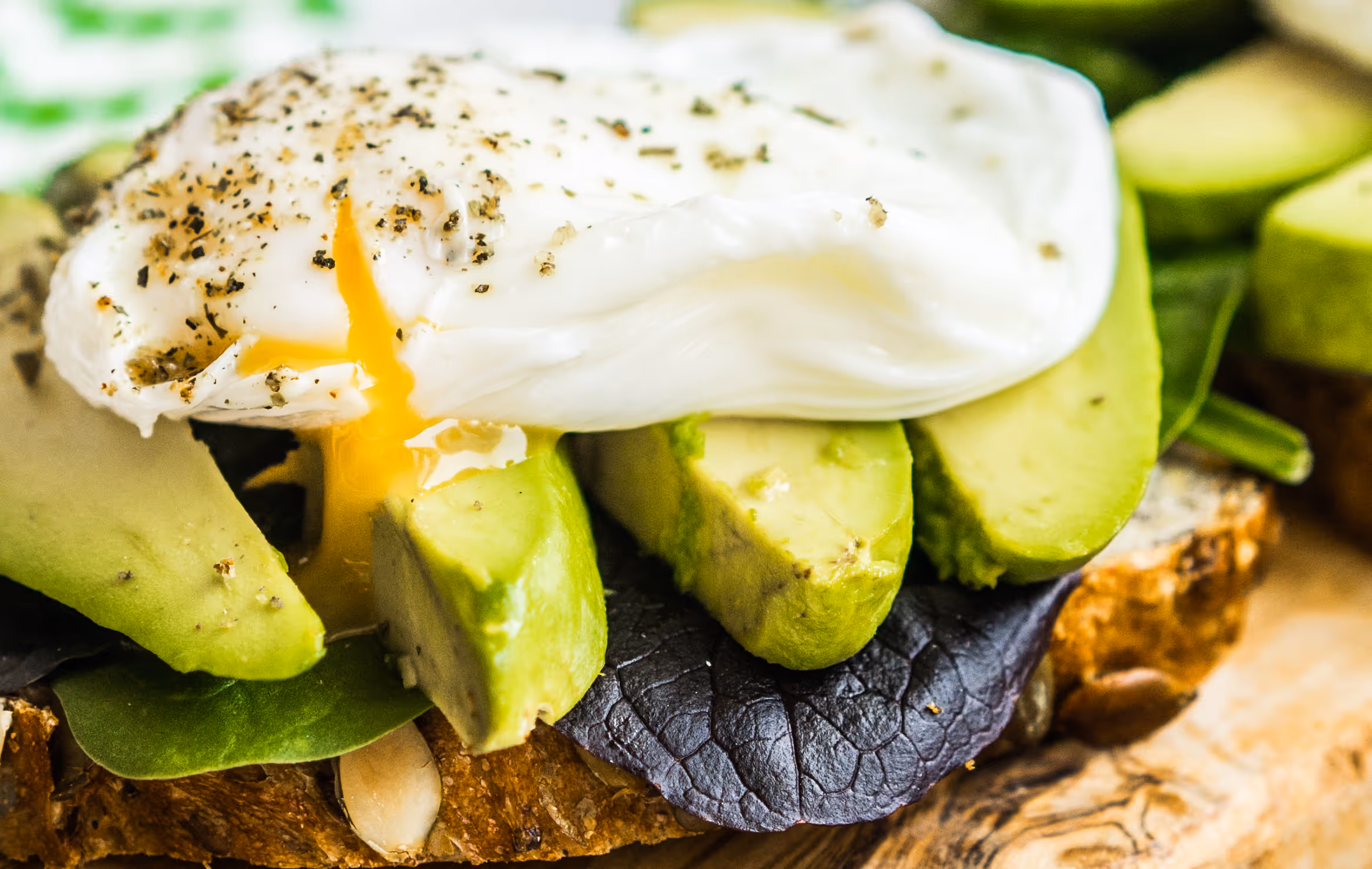 Frühstück zum Abnehmen: Rezeptideen & Frühstückstipps