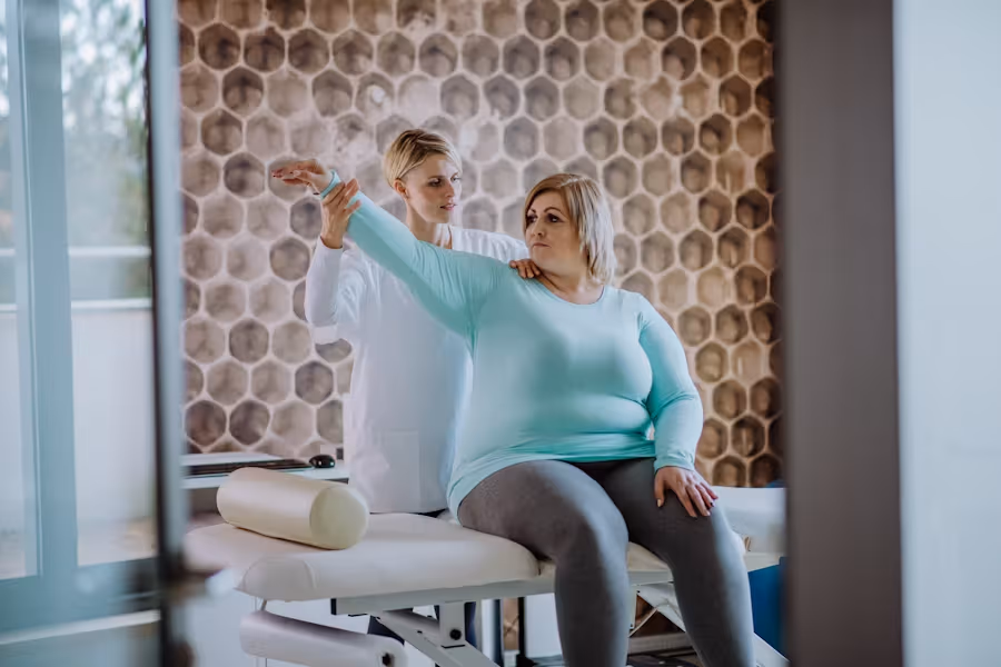 Ärzte und Ernährungsberater stehen für fragen und zum einschätzen des BMI zur Verfügung, helfen aber auvh dutch das Diagnostizieren von Krankheiten beim Abnehmen.